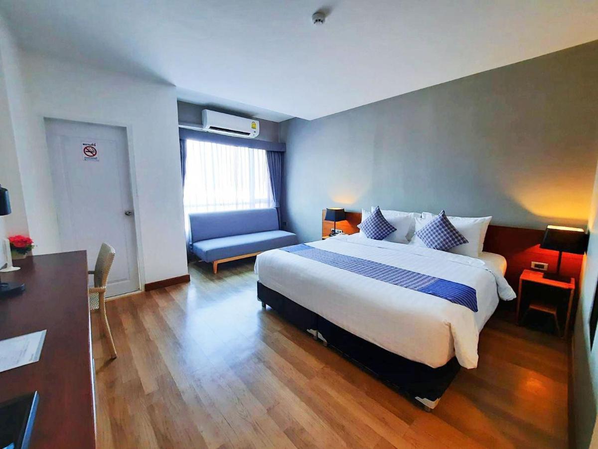 Comet Hotel Σούρατ Τανί Εξωτερικό φωτογραφία