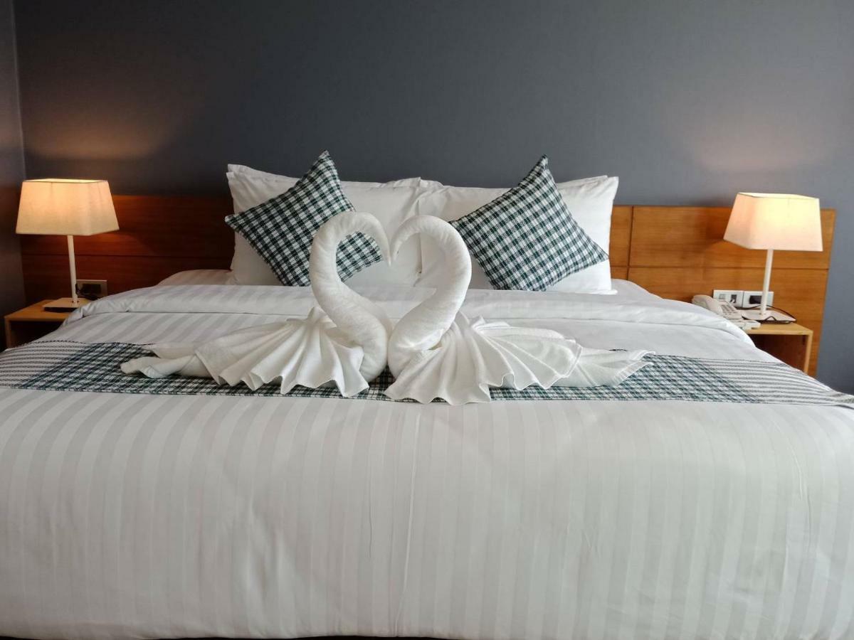 Comet Hotel Σούρατ Τανί Εξωτερικό φωτογραφία